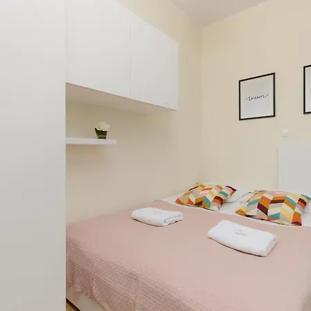 Niemcewicza Pet-Friendly Apartment By Noclegi Renters Varšava Exteriér fotografie